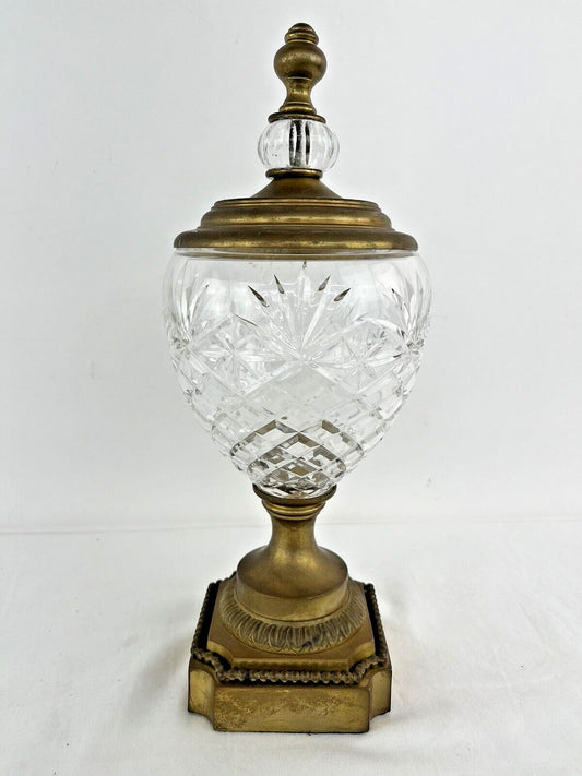 Decorative Crafts Hand-Crafted Baccarat Style Lidded Crystal Jar